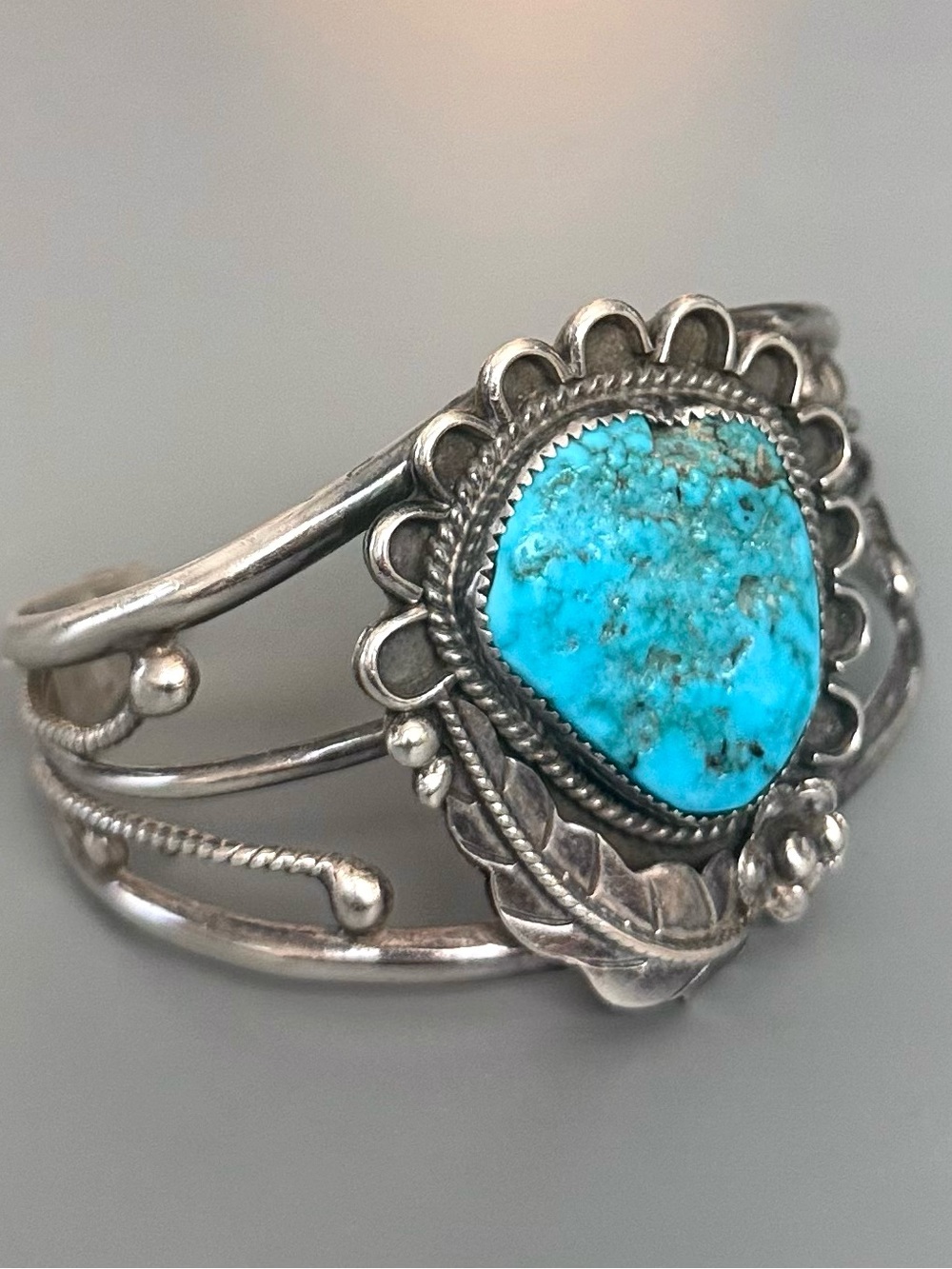 Navajo Henry Native American Large Turquoise Cuff Bracelet Vintage